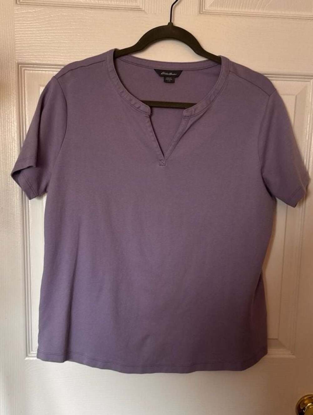 Eddie Bauer Women's Split Neck Short Sleeve T-Shirt in Light Purple, Large